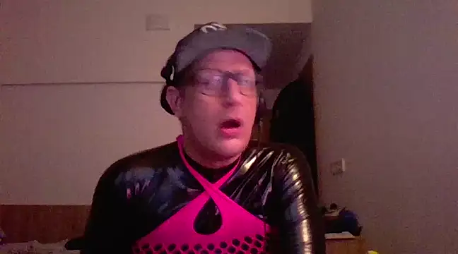 Snapshot of Bigthroaterboy chatting on March 16, 2025, 6:09 am Bigthroaterboy online show from March 16, 2025, 6:09 am