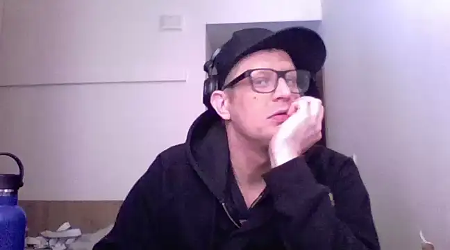 Snapshot of Bigthroaterboy chatting on March 16, 2025, 10:00 am Bigthroaterboy online show from March 16, 2025, 10:00 am