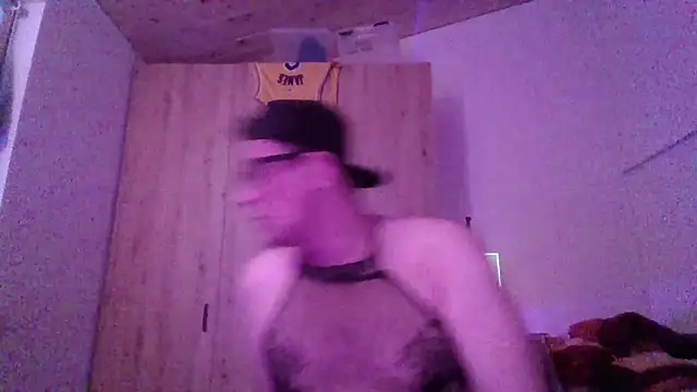 Snapshot of Bigthroaterboy chatting on November 8, 2025, 2:39 pm Bigthroaterboy online show from November 8, 2025, 2:39 pm