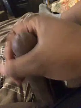 Snapshot of BigSex522009 chatting on December 17, 2024, 12:34 am BigSex522009 online show from December 17, 2024, 12:34 am