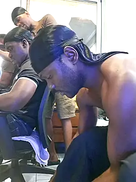 Petrossa online show from April 11, 2026, 10:41 am