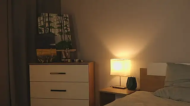 AliceLebel online show from November 25, 2025, 3:45 pm