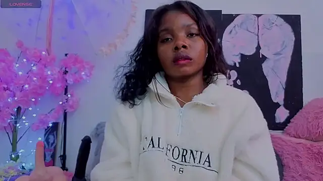 KilyetVera3x online show from February 7, 2026, 6:50 am