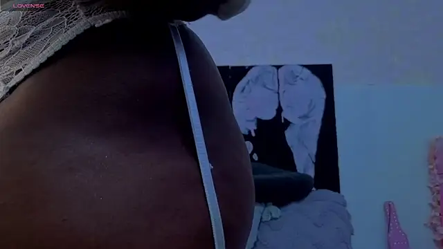 KilyetVera3x online show from April 16, 2026, 1:17 am