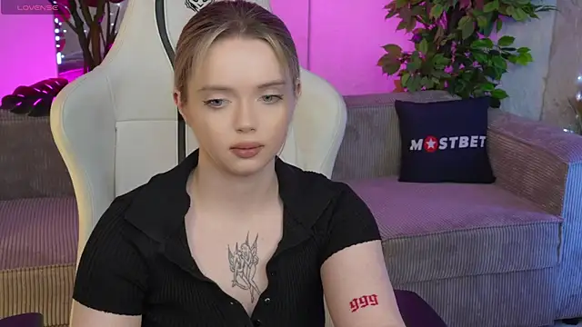 Cassy-Celestial  online show from January 13, 2025, 3:34 am