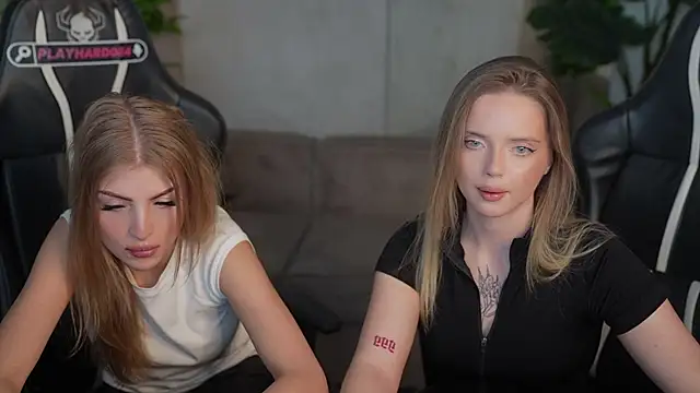 Cassy-Celestial  online show from June 3, 2026, 11:02 am