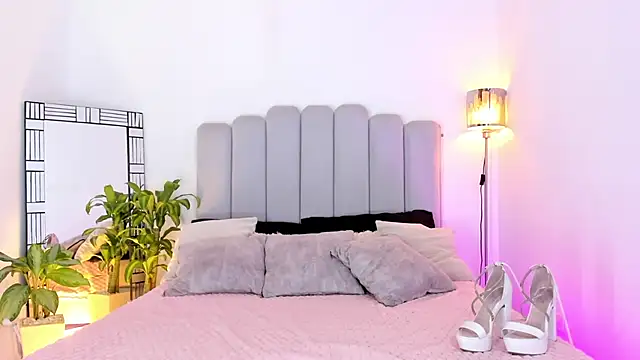 Scarlett Steelee online show from December 14, 2025, 11:09 pm