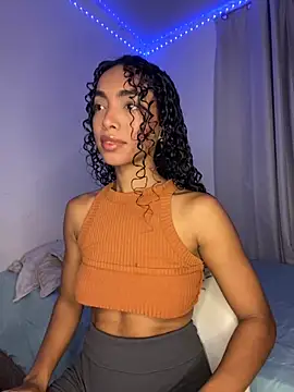 nicoleebony1 online show from September 19, 2025, 4:51 pm