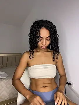 nicoleebony1 online show from May 14, 2026, 3:30 pm