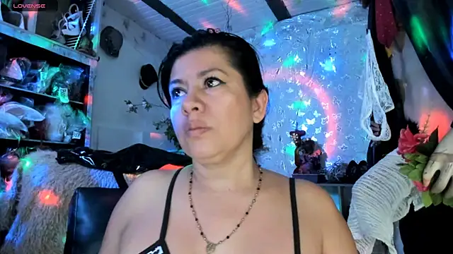 Snapshot of Erlinda-engel chatting on May 30, 2026, 12:13 pm Erlinda-engel online show from May 30, 2026, 12:13 pm