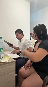 Sol biglips online show from December 16, 2025, 3:50 pm