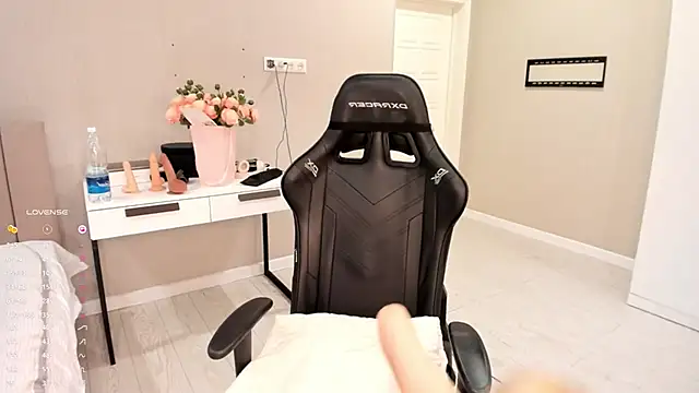 Snapshot of aya_shy chatting on February 25, 2025, 3:05 pm aya shy online show from February 25, 2025, 3:05 pm