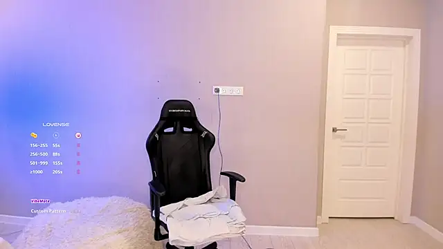 Snapshot of aya_shy chatting on March 10, 2025, 5:07 pm aya shy online show from March 10, 2025, 5:07 pm