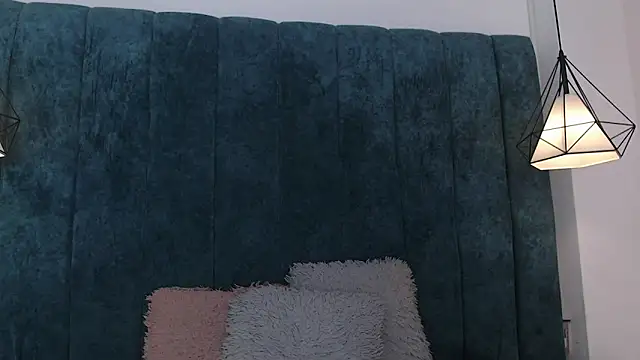 selem hadid online show from March 8, 2025, 6:37 pm