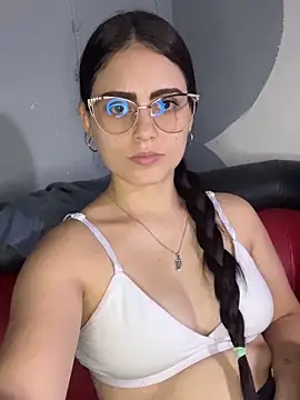 Azuna25 online show from February 13, 2026, 8:16 pm