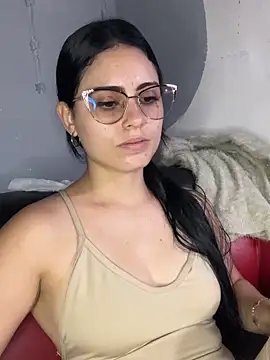 Azuna25 online show from February 22, 2026, 8:40 pm