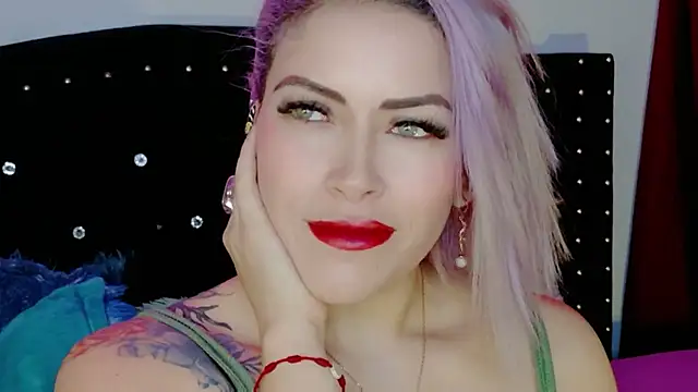 Natalia Montoya online show from March 19, 2026, 12:58 am