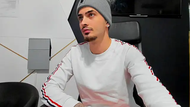 BrandonTate online show from December 17, 2025, 5:08 pm