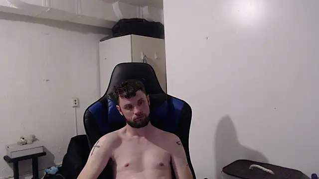 Snapshot of Talenjames4 chatting on November 8, 2025, 7:56 pm Talenjames4 online show from November 8, 2025, 7:56 pm