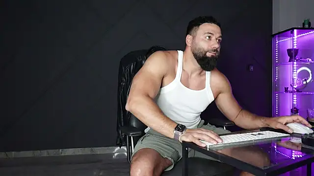 mattmasterss online show from May 16, 2026, 10:41 pm