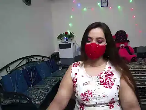 Arushisingh8888 online show from January 22, 2025, 9:13 am