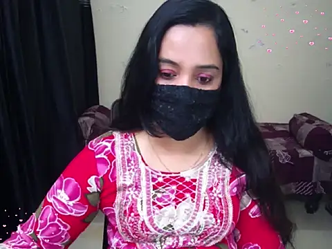 Arushisingh8888 online show from March 11, 2026, 4:24 pm