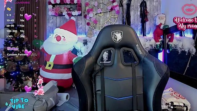 Neko Misaki online show from December 17, 2025, 11:49 am