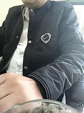 Hot-man39 online show from February 10, 2025, 5:03 am