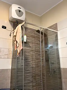 Gionnytav online show from September 15, 2025, 11:21 am