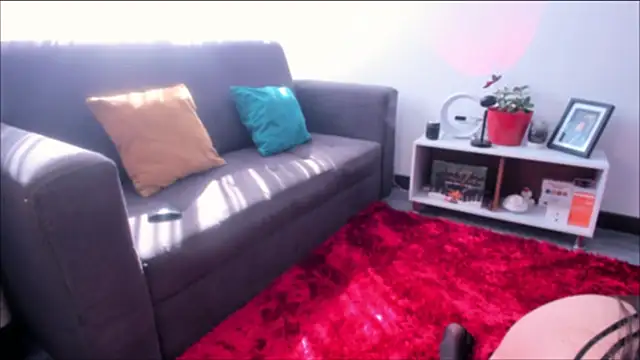 Megannklein online show from September 26, 2025, 7:51 pm