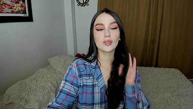 teseo and afroditha  online show from February 22, 2025, 4:07 am