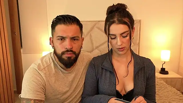 teseo and afroditha  online show from October 29, 2025, 3:09 am