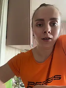 AlisaKissss online show from May 10, 2026, 11:59 am
