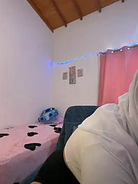 JannaNader12 online show from July 19, 2026, 5:38 pm