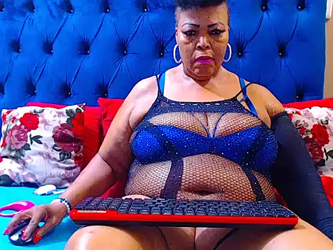 ebonycandy10 online show from February 19, 2026, 5:25 am