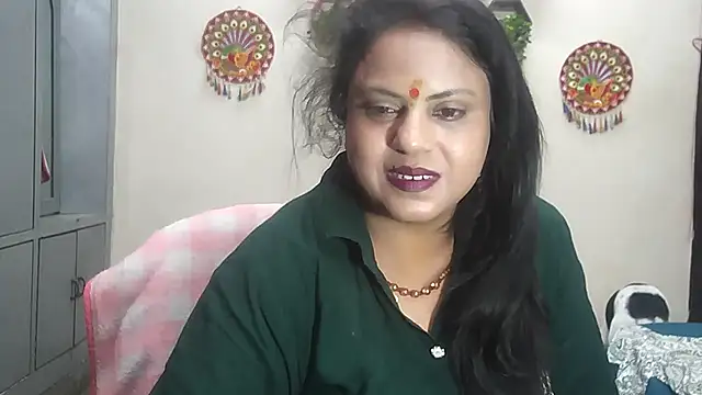 Sexy komolika online show from March 31, 2026, 3:34 pm