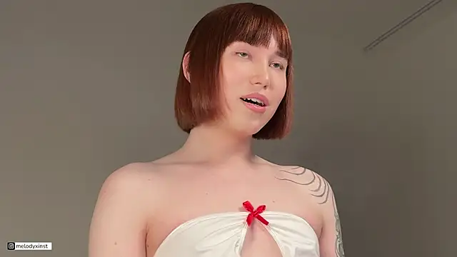 melodyxlove online show from May 19, 2026, 5:58 am