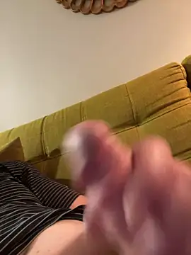 Snapshot of bigdhali chatting on January 1, 2025, 10:13 pm bigdhali online show from January 1, 2025, 10:13 pm