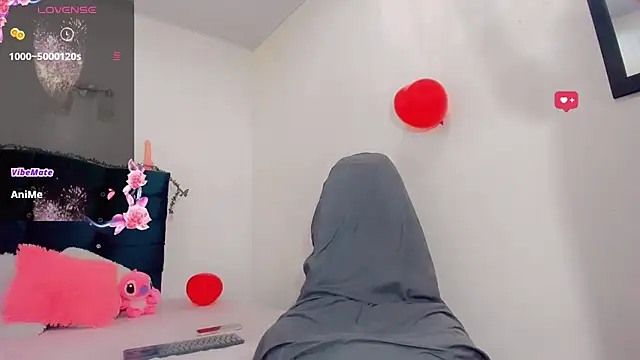 Snapshot of Rubi_30 chatting on February 15, 2025, 2:22 pm Rubi 30 online show from February 15, 2025, 2:22 pm