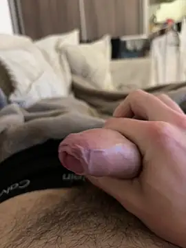 Snapshot of fuckitzer chatting on March 7, 2025, 12:01 pm fuckitzer online show from March 7, 2025, 12:01 pm