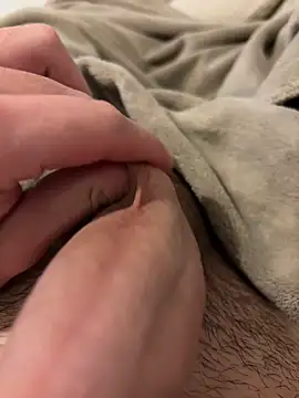 fuckitzer online show from December 5, 2025, 7:54 pm