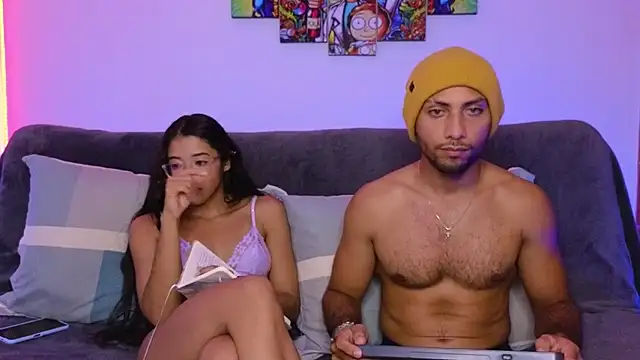 catalina y tylerjhons online show from December 15, 2024, 5:56 am