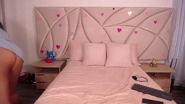 ValleryC online show from February 21, 2026, 6:20 pm