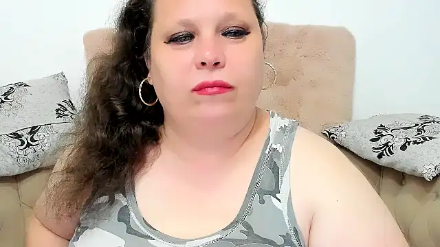 KarolineJoyy online show from June 4, 2026, 7:09 pm