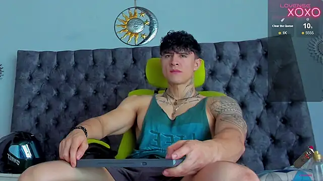 Jeins carter online show from December 3, 2024, 1:43 pm