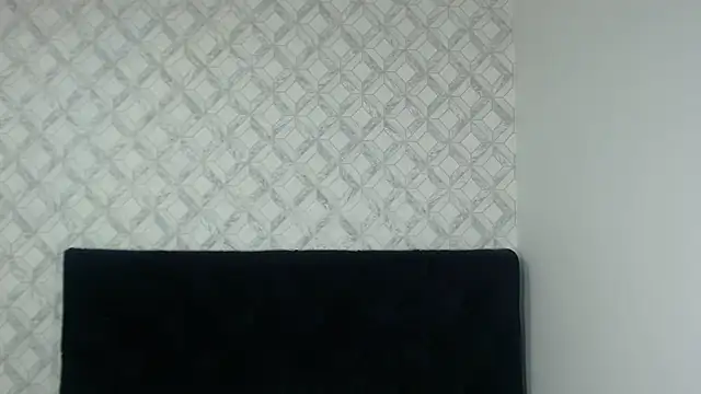 Emma-Wilson online show from February 13, 2025, 10:00 pm