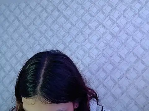 Emma-Wilson online show from April 12, 2026, 4:50 am