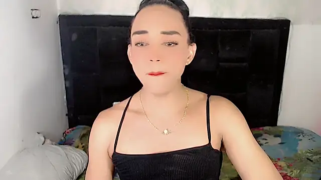 Michell Queen online show from April 16, 2026, 6:25 am