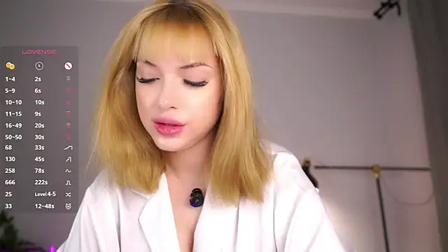 KateDolphin online show from April 5, 2026, 6:05 pm