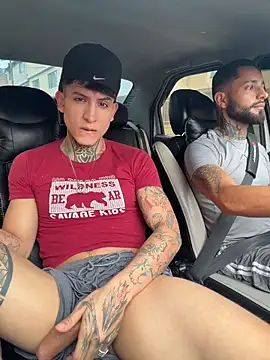  Tomy08calderon online show from March 12, 2026, 5:19 pm